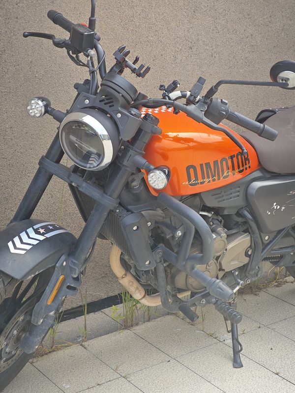 二手QJMOTOR闪250