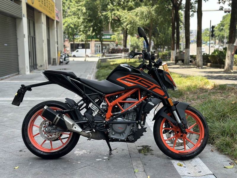 二手KTMR2R250 Duke