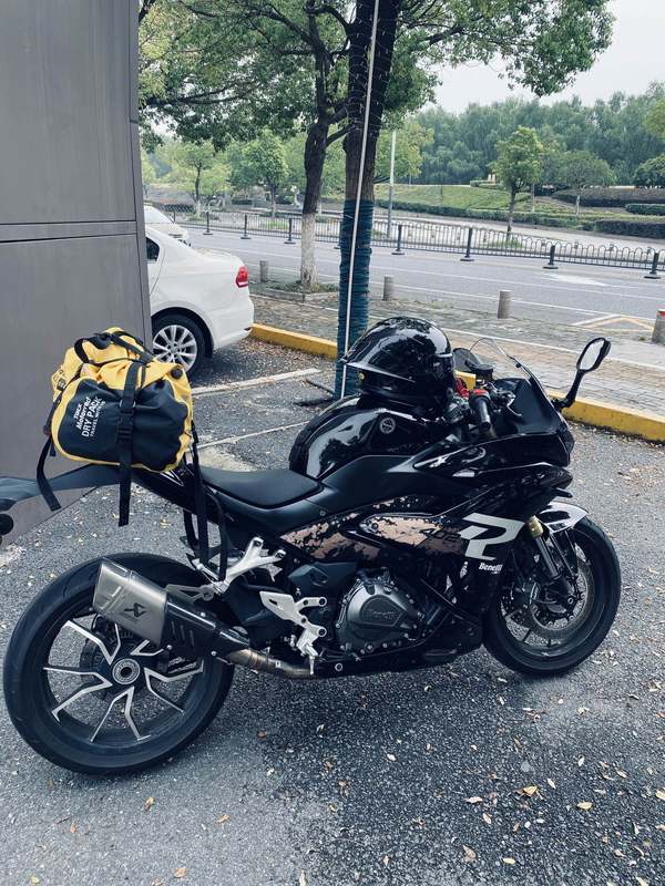二手贝纳利龙卷风 Tornado 402R