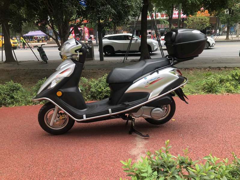 二手豪爵VF125