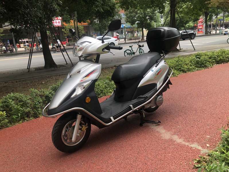 二手豪爵VF125
