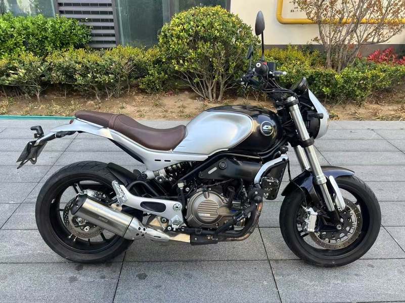 二手QJMOTOR逸550