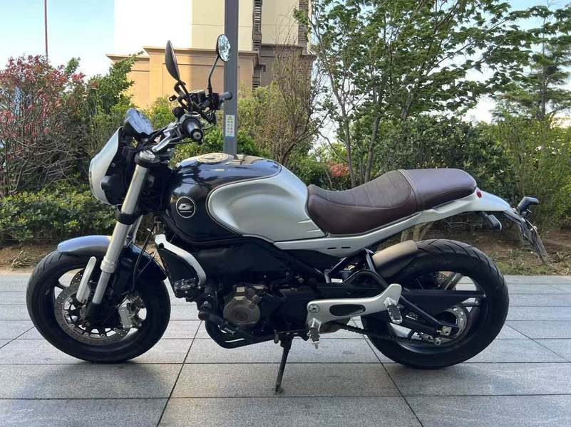二手QJMOTOR逸550