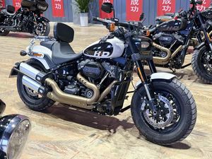 二手哈雷戴维森肥霸 Fat Bob