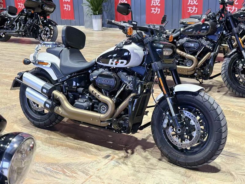 二手哈雷戴维森肥霸 Fat Bob