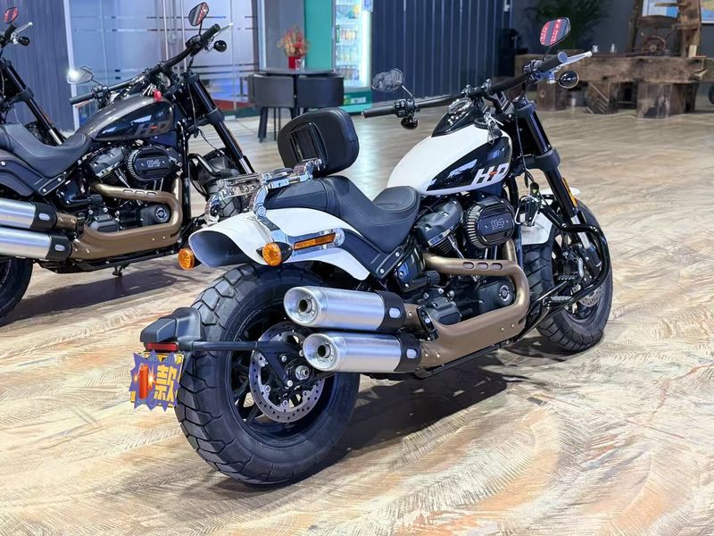 二手哈雷戴维森肥霸 Fat Bob