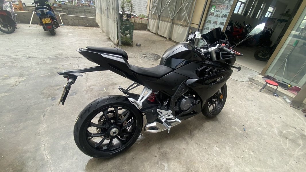 二手赛科龙RC250