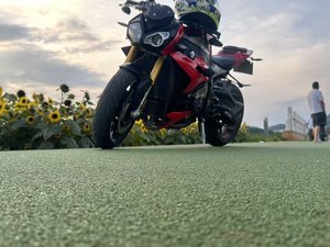 二手宝马S 1000 R