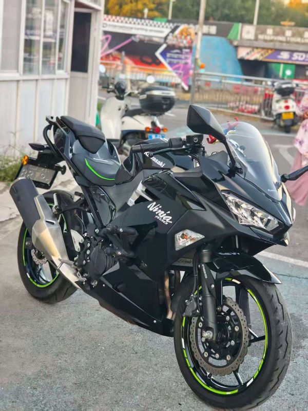 二手川崎Ninja 400