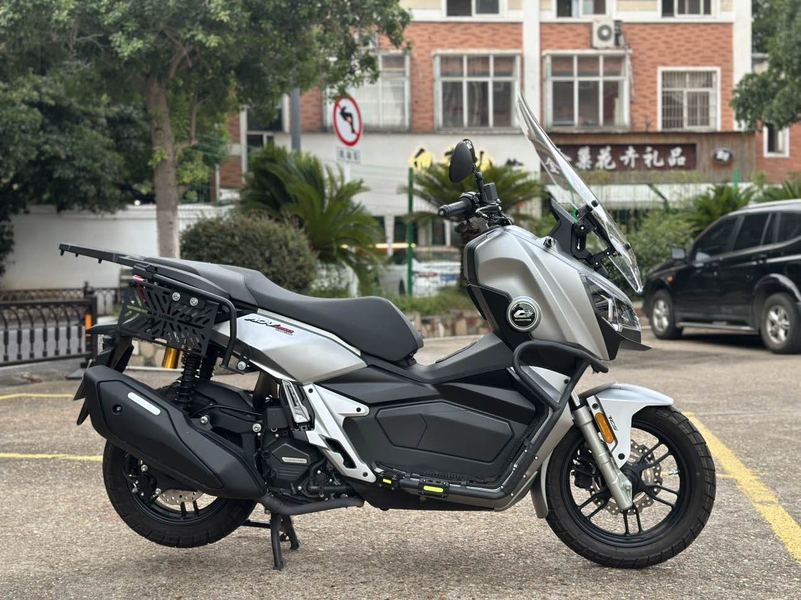 二手QJMOTOR鸿250ADV