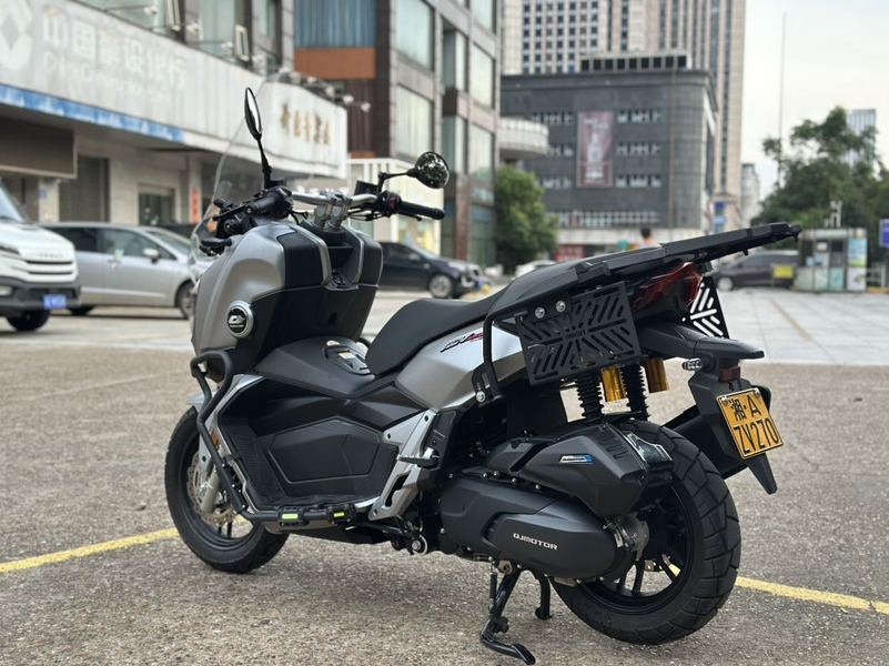二手QJMOTOR鸿250ADV