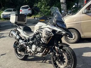 二手贝纳利金鹏 TRK502