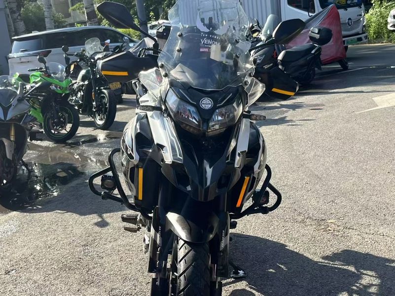 二手贝纳利金鹏 TRK502