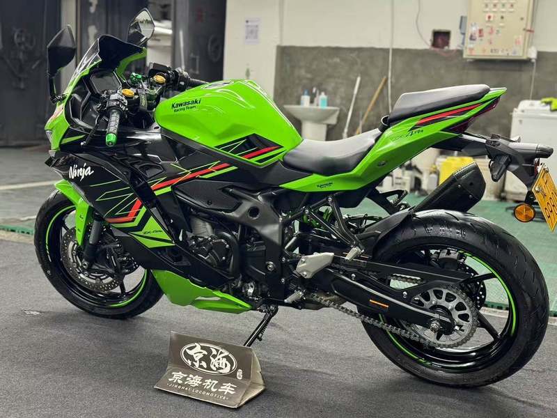 二手川崎ZX-4R