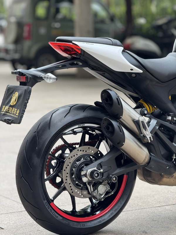 二手杜卡迪Panigale V2