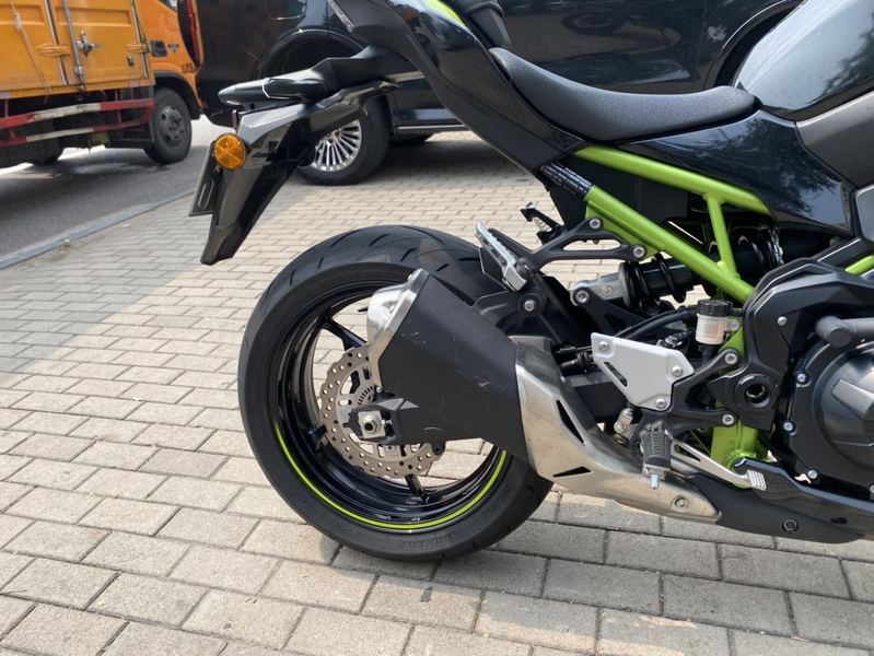 二手川崎Z900