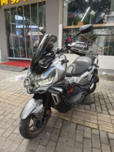 二手三阳哈士奇 Husky ADV150