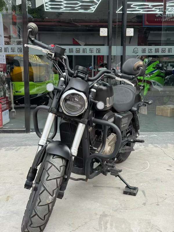 二手QJMOTOR闪300