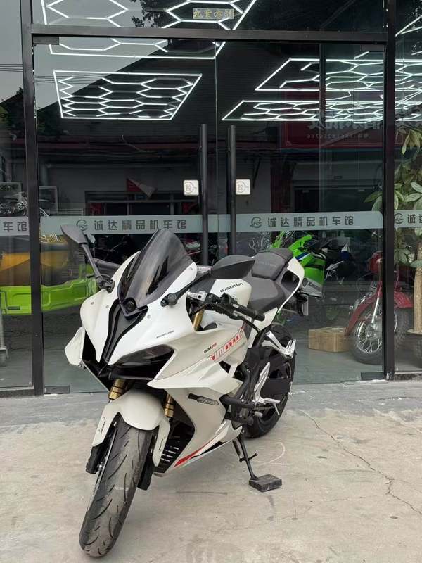 二手QJMOTOR赛600