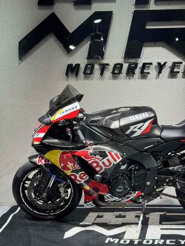 二手雅马哈YZF-R1