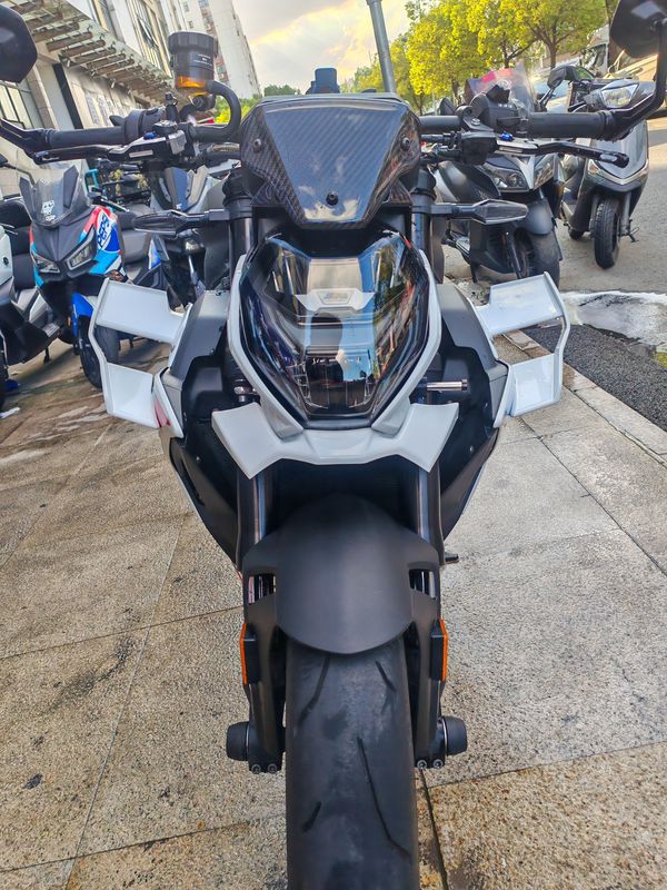 二手宝马M 1000 R