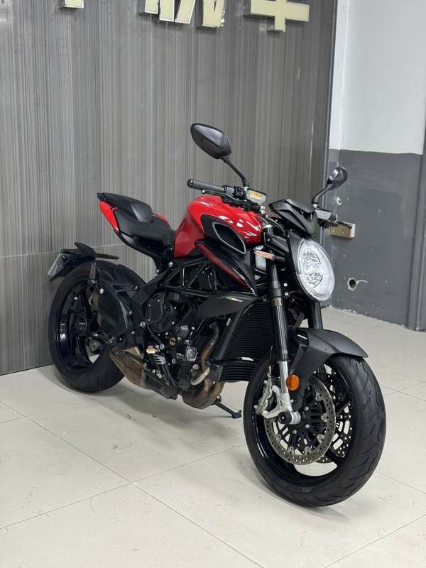 二手奥古斯塔Brutale 800