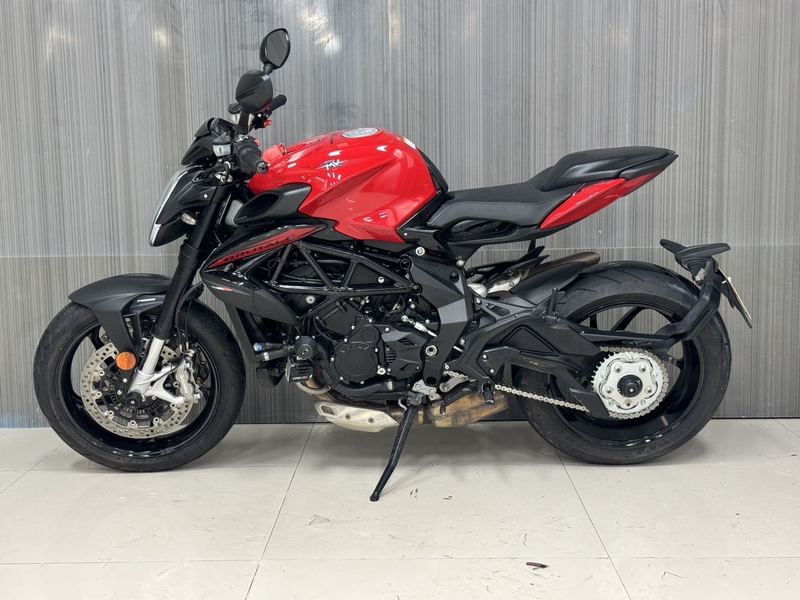 二手奥古斯塔Brutale 800
