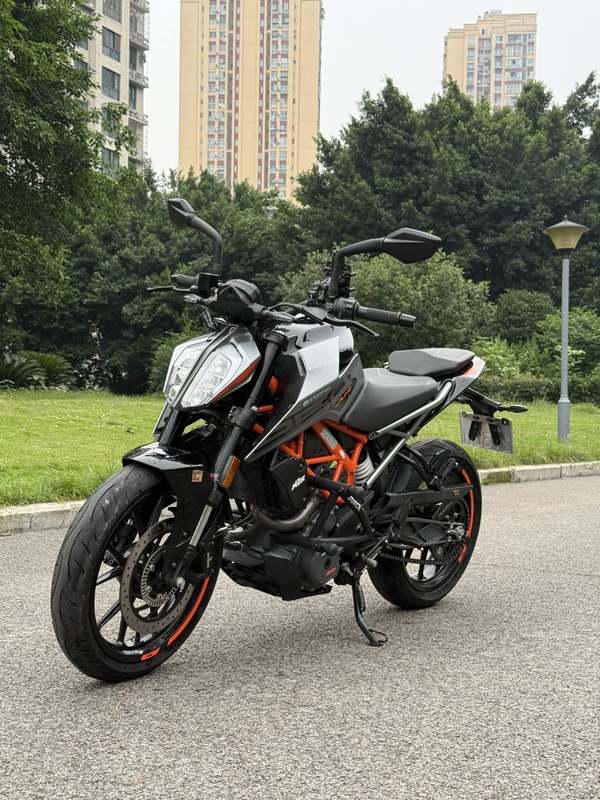 二手KTMR2R250 Duke