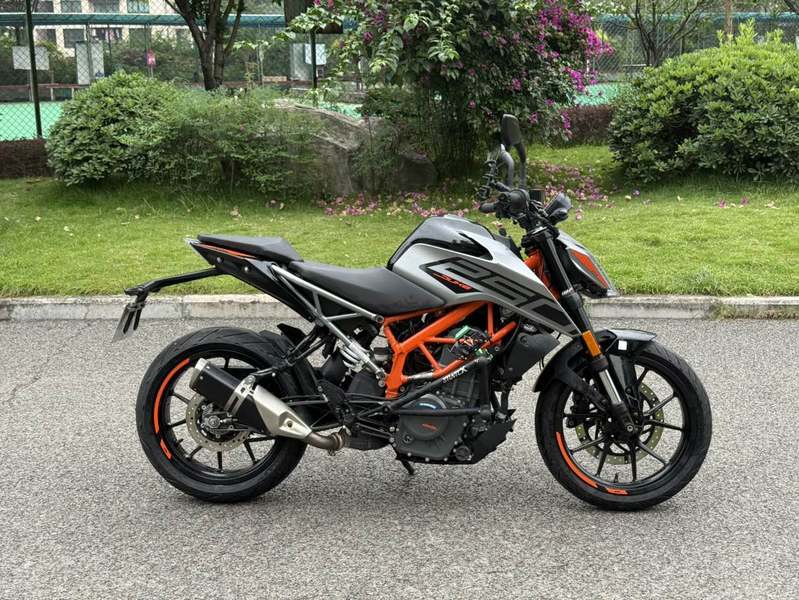 二手KTMR2R250 Duke