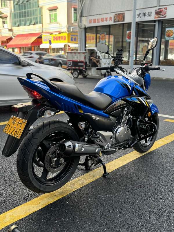 二手豪爵铃木骊驰 GW250