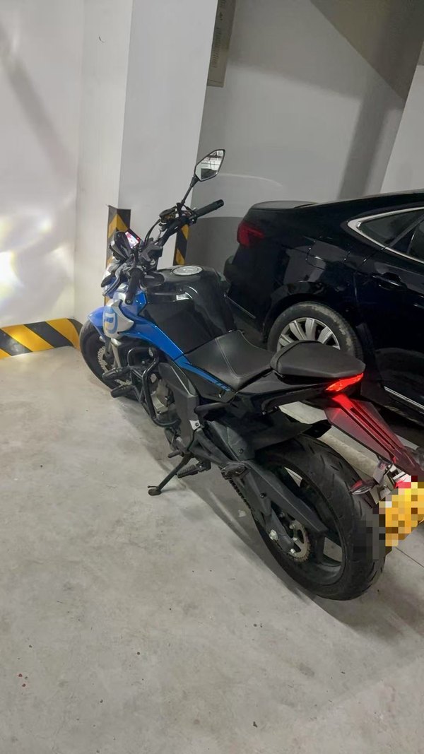 二手春风650NK