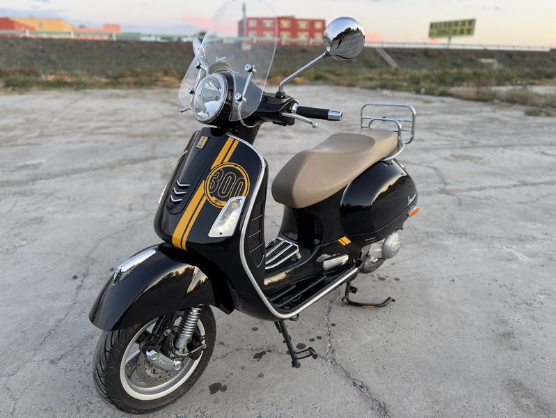 二手VESPAGTS 300