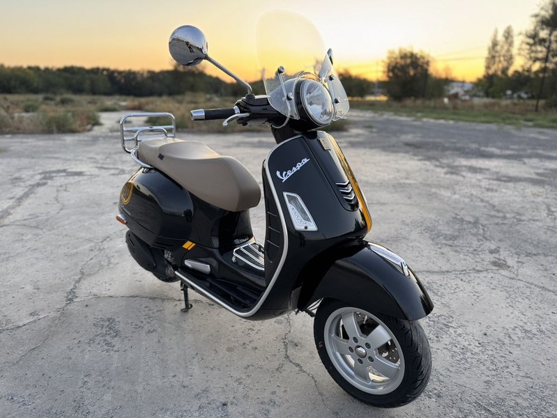 二手VESPAGTS 300