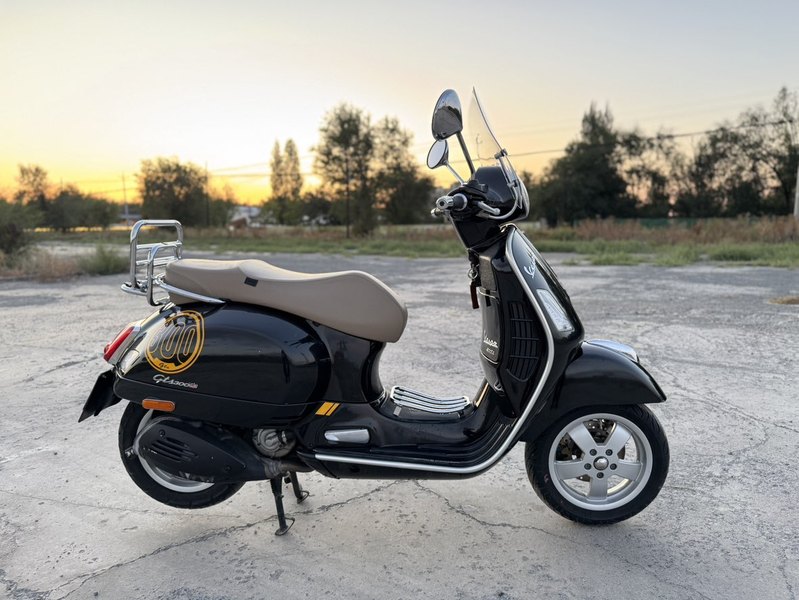 二手VESPAGTS 300