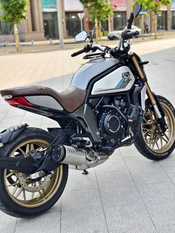 二手春风700CL-X