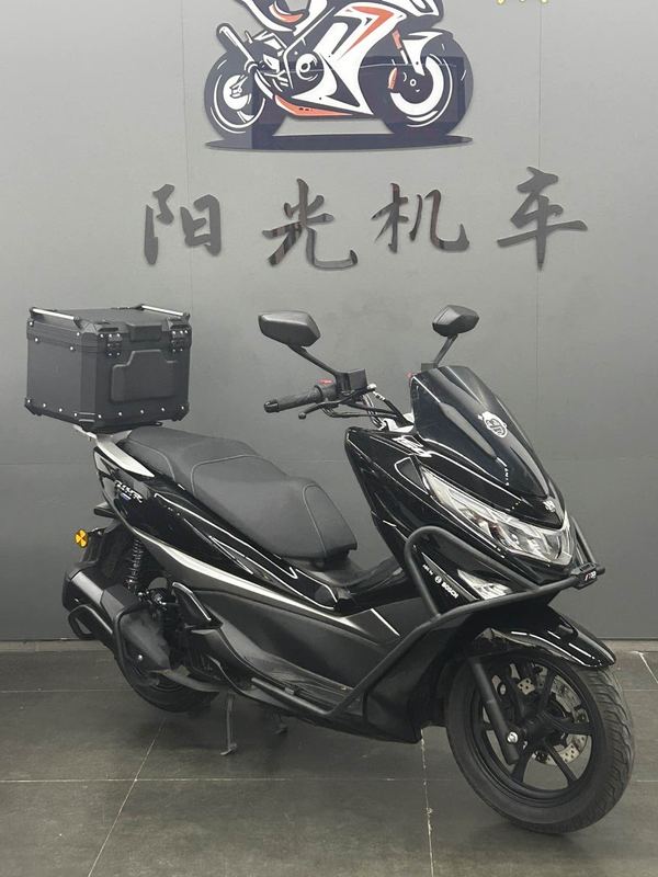 二手豪爵UHR150