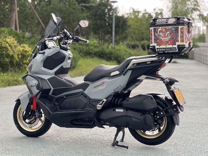 二手三阳哈士奇 Husky ADV150
