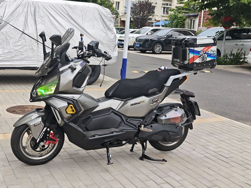 二手三阳哈士奇 Husky ADV150