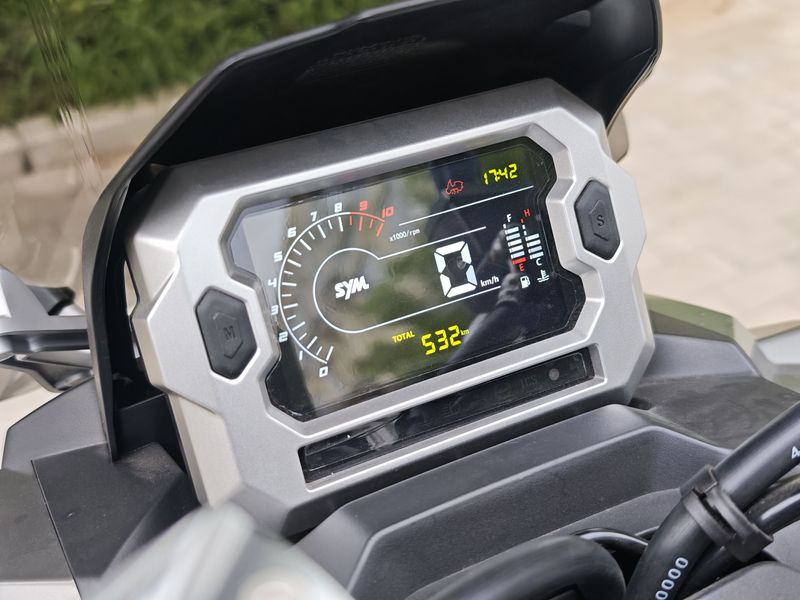 二手三阳哈士奇 Husky ADV150