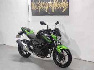 二手川崎Z400