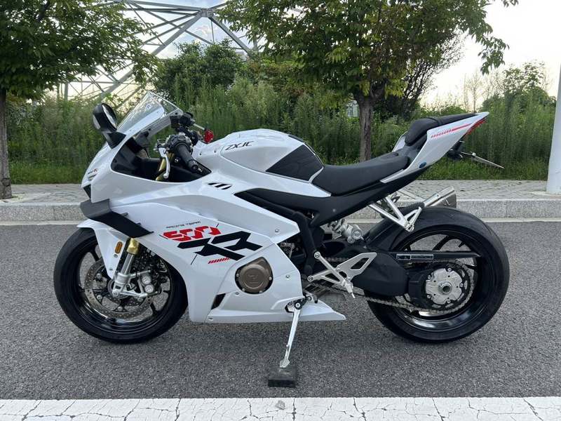 二手张雪机车500RR