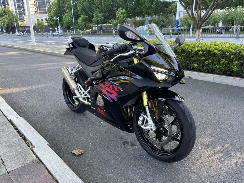 二手张雪机车500RR