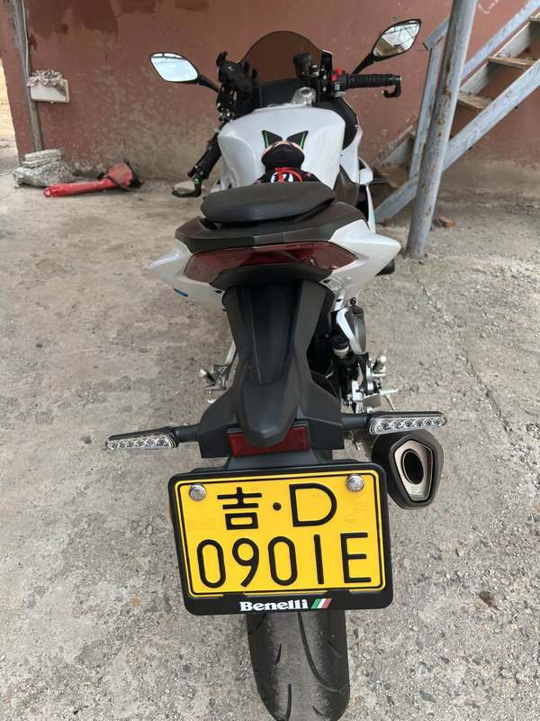 二手贝纳利龙卷风 Tornado 402R