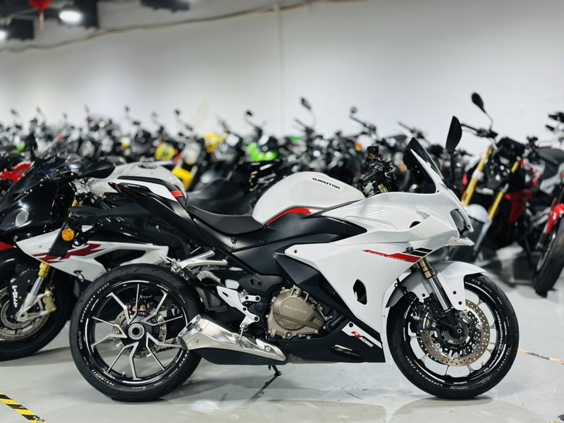 二手QJMOTOR赛450