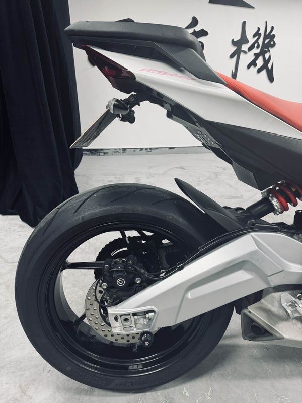二手阿普利亚RS 660 