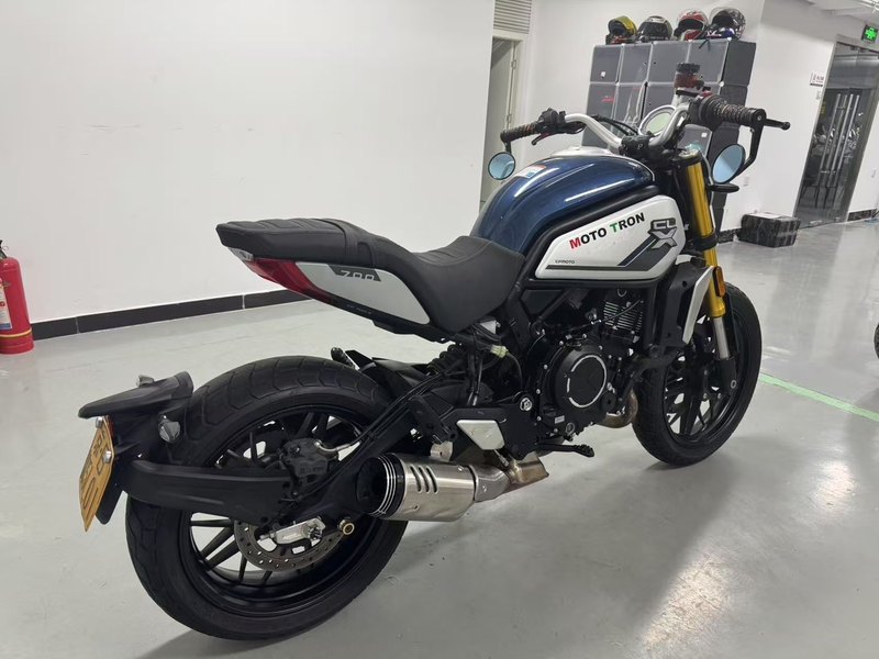 二手春风700CL-X
