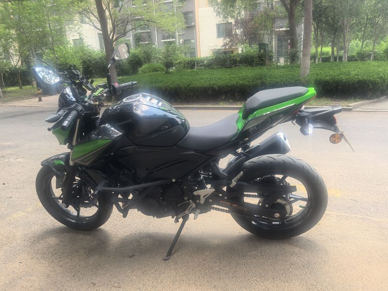 二手川崎Z400