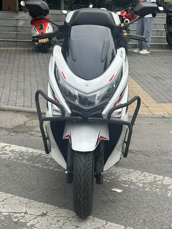 二手豪爵UHR150
