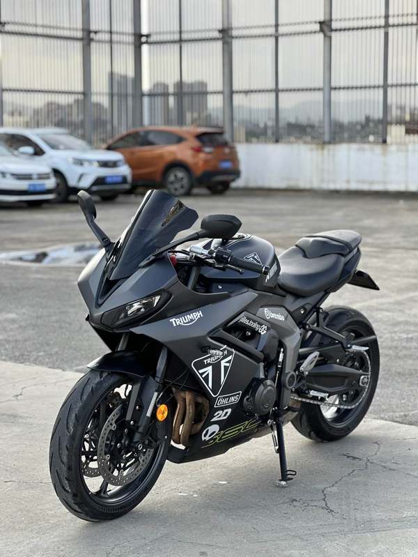 二手凯旋Daytona 660