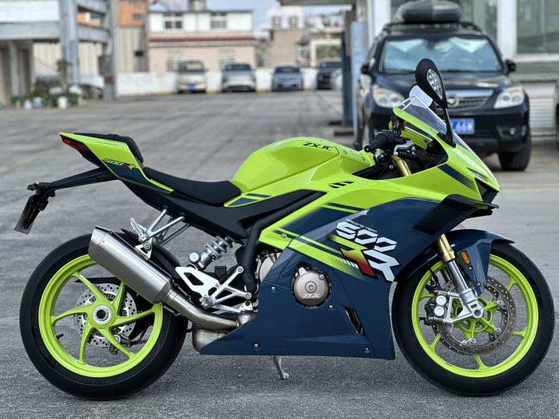 二手张雪机车500RR
